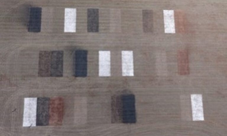 Kuva 1. Koekenttä syksylla 2016 maanparannusaineiden levityksen jälkeen.